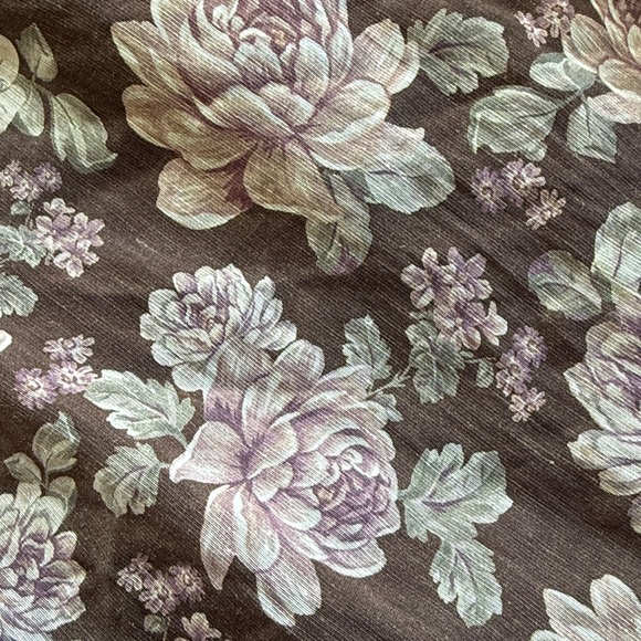 V. Chapman Scarlette Halter
Embellished Corset Organza Dress - Picture 8 of 8